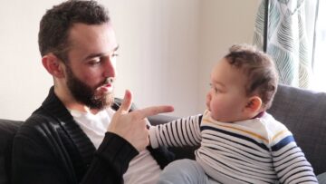 Hilarious-Baby-Beatboxing-with-Dad-Try-Not-To-Laugh.jpg