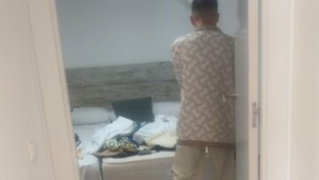 Hotel-Room-Turns-Into-a-Water-Park-After-Guests-Leave.jpg