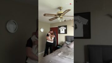Girls-Epic-Surprise-Visit-to-Long-Distance-BF-Leaves-Him-Speechless.jpg