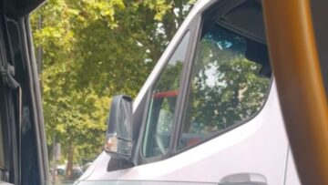 London-Cabby-vs-Speedy-Van-Driver-A-Hilarious-Showdown.jpg