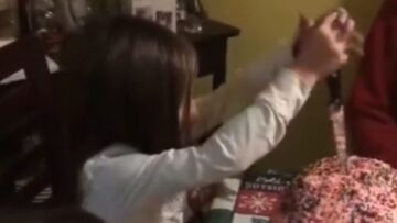 Moms-Sneaky-Cake-Prank-Sprinkles-Laughter-Everywhere-Try-Not.jpg