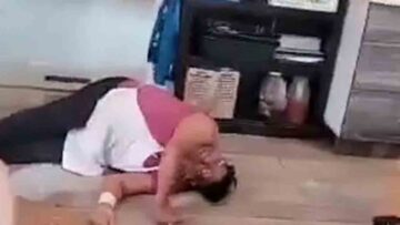 Pizza-Prep-Gone-Wrong-Watch-Her-Hilarious-Cardboard-Slip-Up.jpg