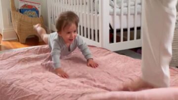 Super-Cute-baby-bouncing-on-blow-up-mattress-Adorable.jpg