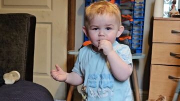 Tiny-whistle-brings-nonstop-giggles-to-little-boy-Super.jpg