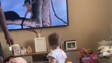 Toddler-and-dad-adorable-dance-to-The-Elephant-Song.jpg