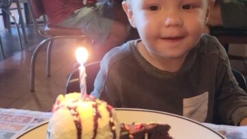 A-Restaurant-Unites-in-a-Beautiful-Happy-Birthday-Serenade-for.jpg