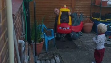 Fathers-Epic-Fail-Stuck-in-Tiny-Toy-Car-Can-You.jpg