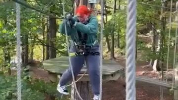 Girls-Hilarious-Battle-with-Heights-Turns-into-an-Epic-Go.jpg