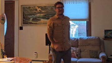 Moms-Joy-Overflows-as-Son-Comes-Home-for-Thanksgiving-Surprise.jpg