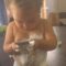 Toddler’s adorable sunscreen mishap | Cute