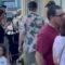 Unexpected Connection: Man Celebrates in Sync with a Stranger Family in Matching Shirts! | Heartwarming