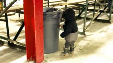 Toddlers-Hilarious-Tantrum-Super-Cute.jpg
