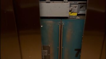Elevator-Escape-Womans-30-Minute-Adventure—You-Wont-Believe-What-Happened.jpg