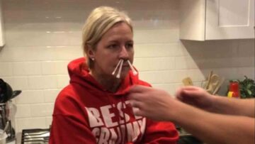 Familys-Hilarious-Nose-Rescue-Wax-Sticks-vs-Panic-Try.jpg