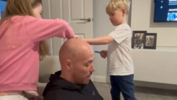 Kids-Turn-Dads-Hair-into-Colorful-Art-Adorable.jpg