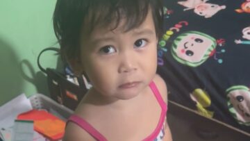 Super-Cute-lollipop-hide-and-seek-fail-by-mischievous-toddler-Adorable.jpg