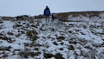 Winter-Wipeout-Watch-My-Friends-Epic-Snowy-Slip-n-Slide.jpg