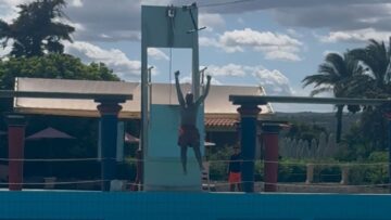 Epic-Zipline-Splashdown-Dive-into-Laughter-with-This-Waterpark-Mishap.jpg