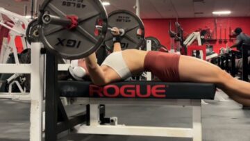 Gym-Enthusiasts-Epic-Bench-Press-Blunder-Stuck-Mid-Lift-and-No.jpg