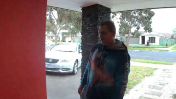 Mans-Hilarious-Spider-Fiasco-You-Wont-Believe-His-Reaction.jpg