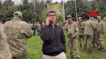 Unforgettable-Military-Reunion-A-Love-That-Never-Wavers-Heartwarming.jpg